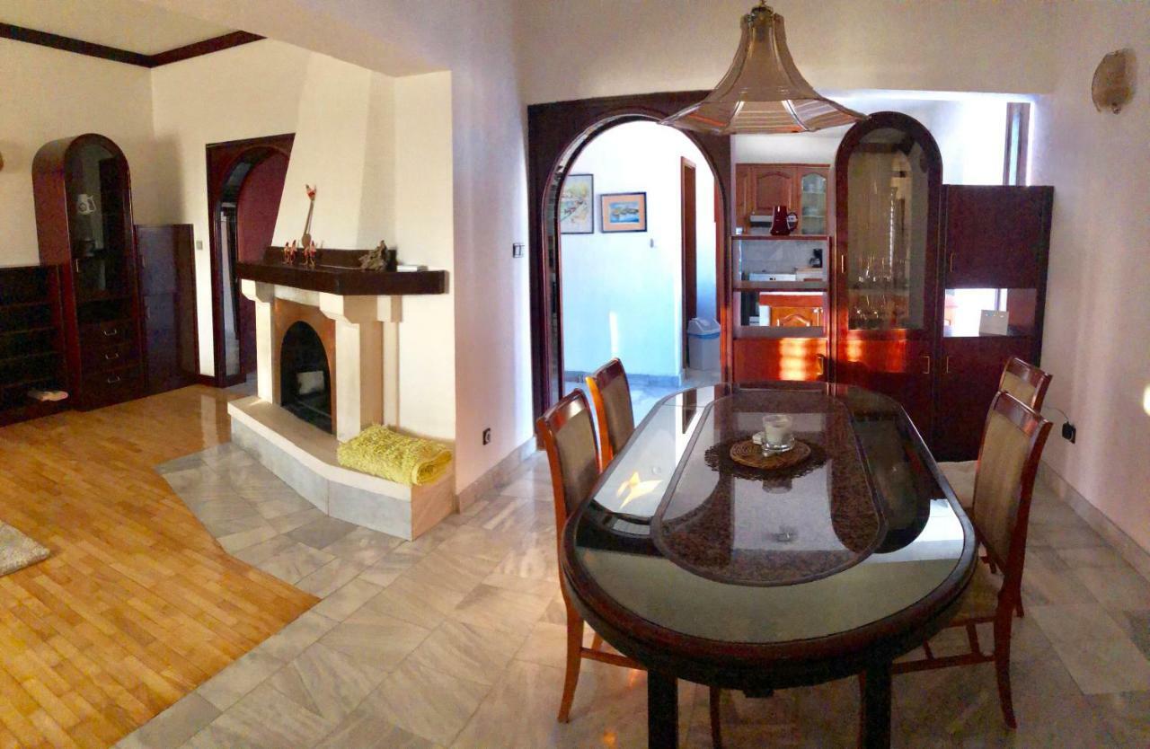 Sea View Family Apartment บาชกาโวดา ภายนอก รูปภาพ